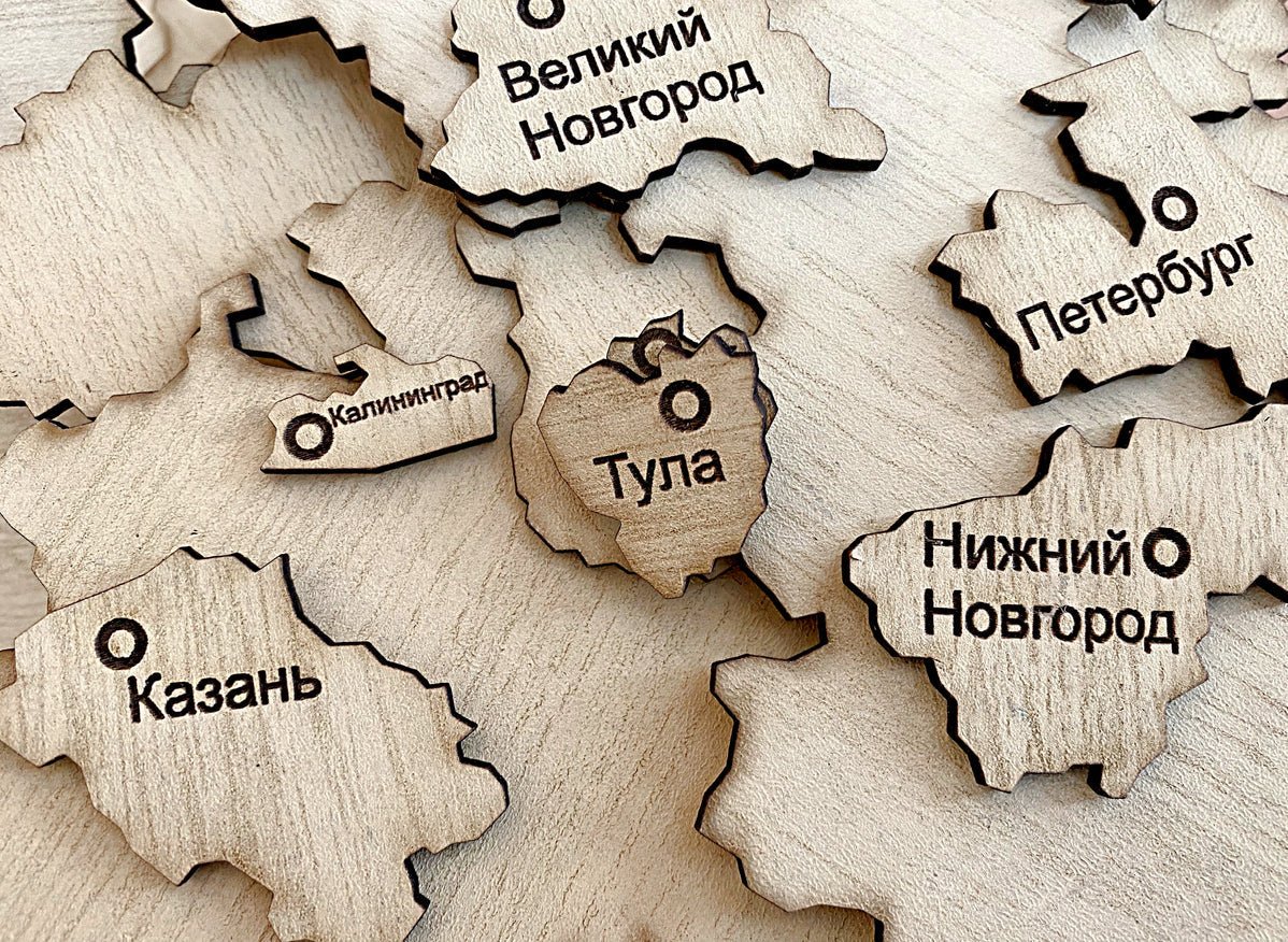 The History of Jigsaw Puzzles: From Wooden Beginnings to Modern Masterpieces - The Puzzle Center